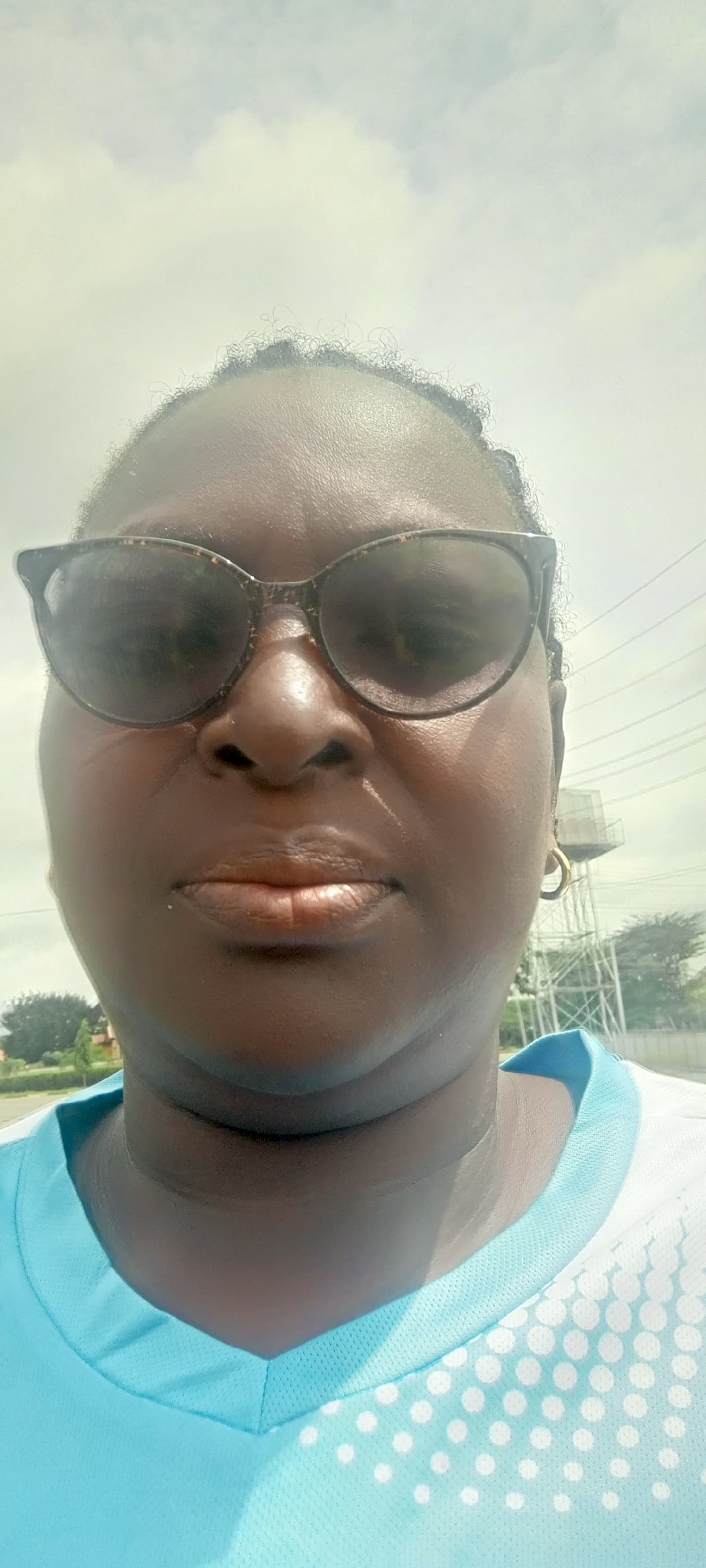 Laure Madaki profile